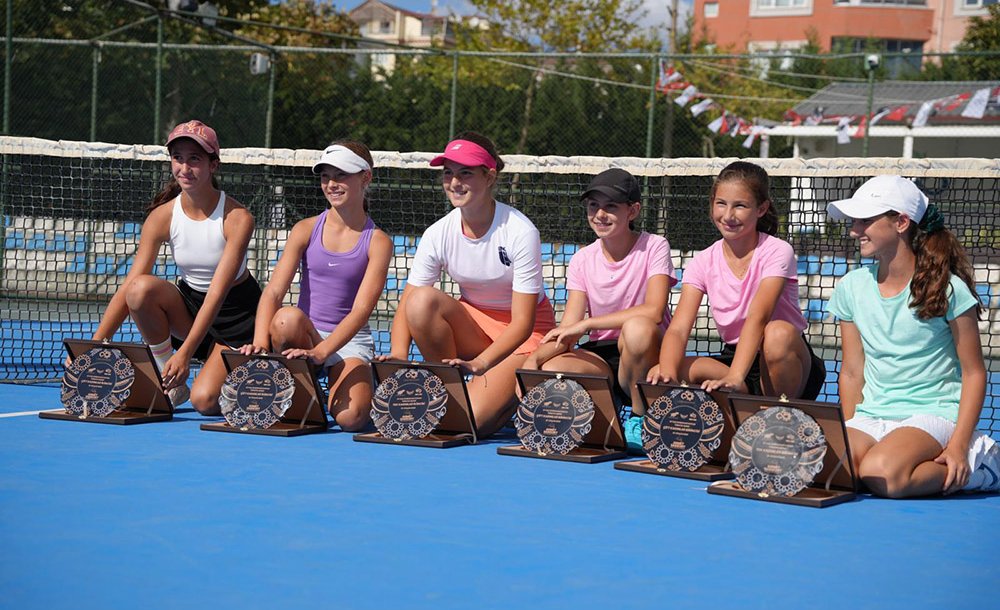 Tenis Turnuvası Sona Erdi - 1