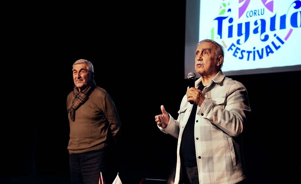 Tiyatro Festivali Coşkuyla Başladı - 10