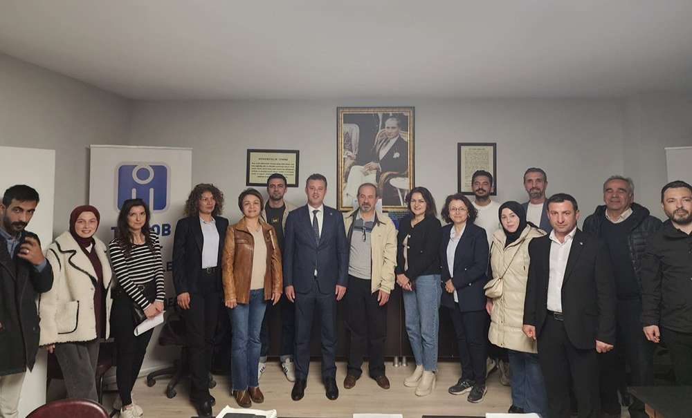 Başkan Sarıkurt, Deprem Konulu Toplantıya Katıldı