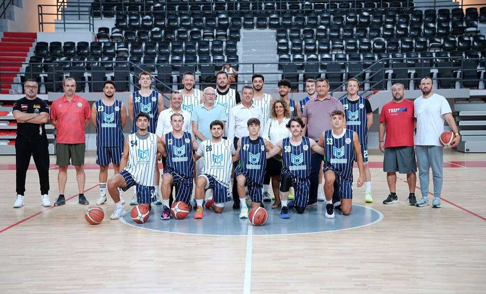 Çbsk Basketbol Takımı Lige Hazır