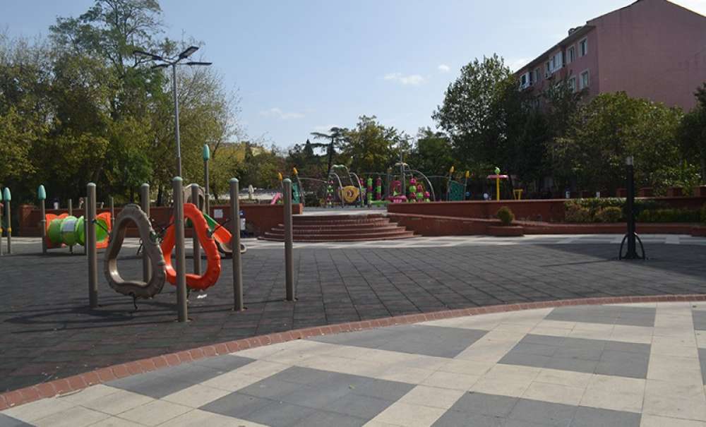 Havalar Soğudu Parklar Tenhalaştı