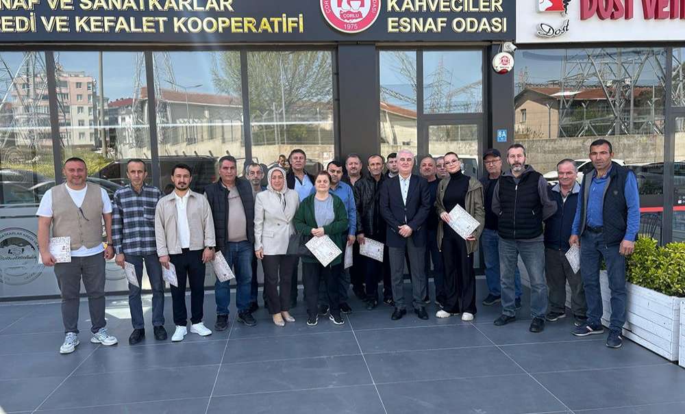Kahveciler Odası Esnafına Belge Verildi