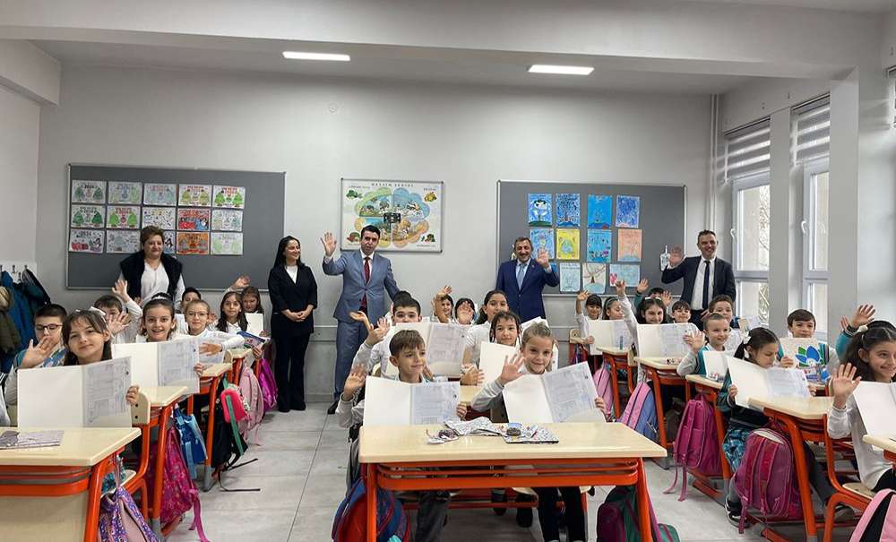 Öğrenciler Bugün Yarıyıl Karnelerini Alacak