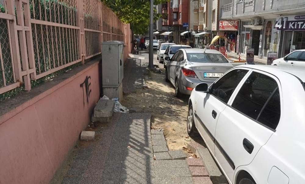 Okul Yolu, Dert Yolu