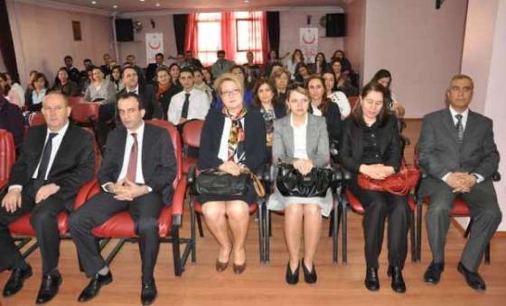 Sağlık Çalışanlarına “İletişim Kurma Becerileri Ve İletişim Yolları” Konulu Eğitim Verildi