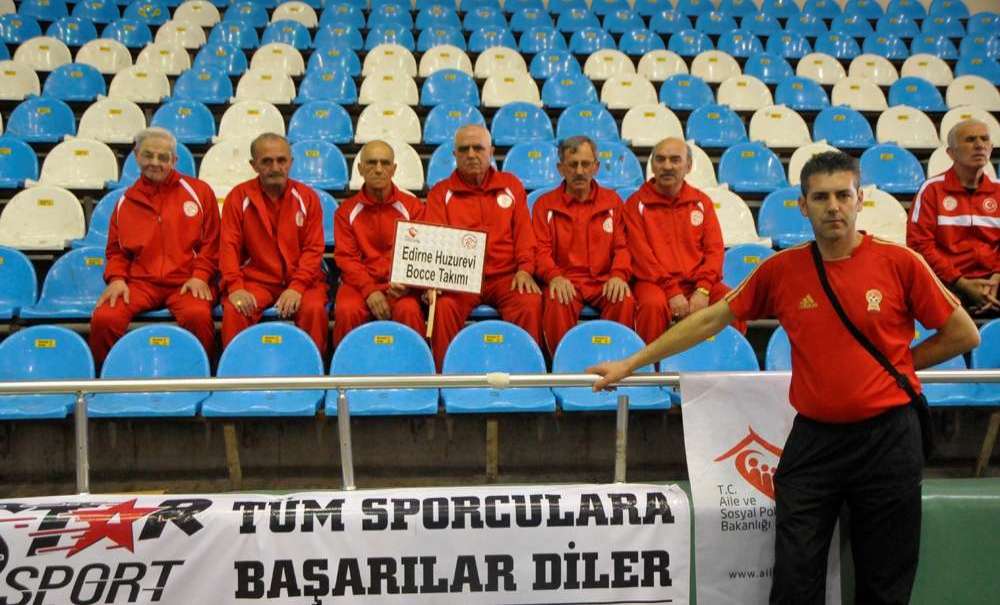 Gözlerini Dünya Şampiyonası'na Diktiler