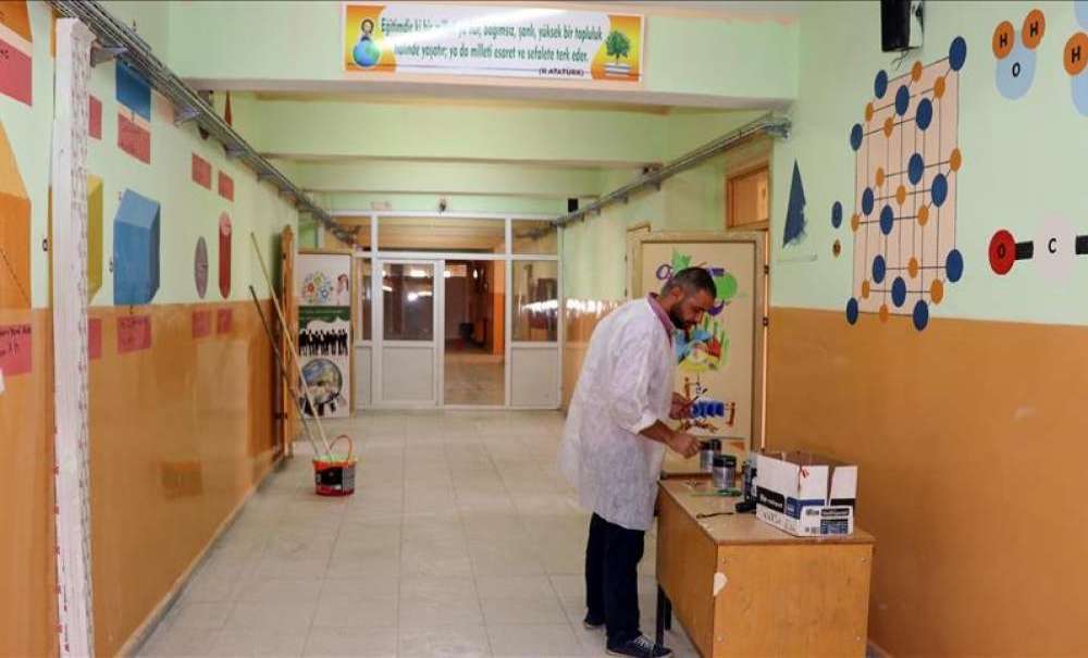 Okulların Temizliği Öğrencilerin Sağlığını Etkiliyor