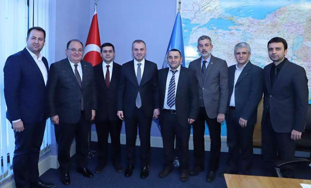 Edirne'de Ak Parti'nin Yeni Ilçe Başkanları Belli Oldu