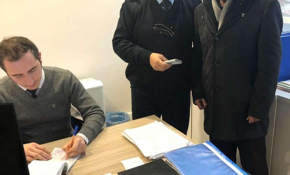 Sokakta Bulduğu 3 Bin Tl'yi Sahibine Ulaştırdı