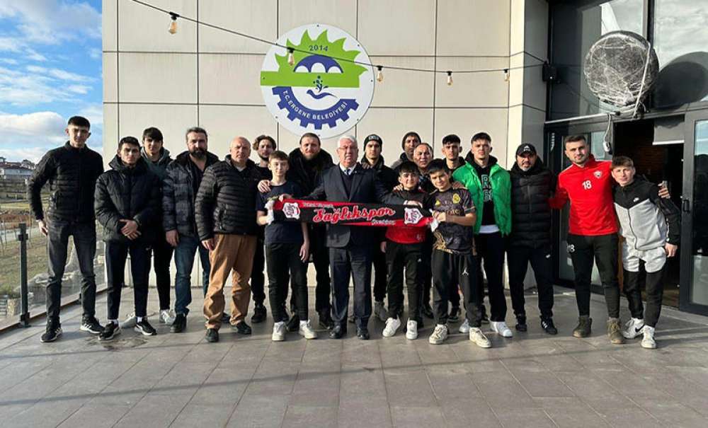 Başkan Yüksel'den Misinlispor'a Şampiyonluk Kutlaması