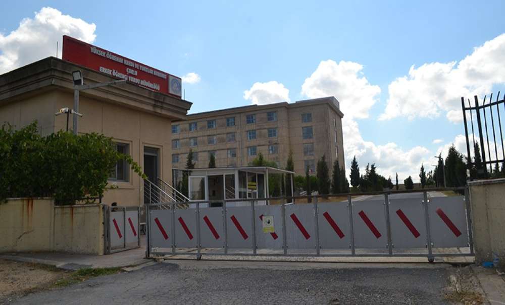 1500 Depremzede Çorlu'ya Yerleşti