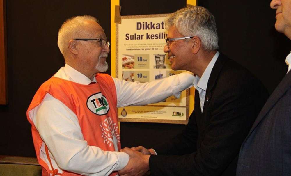 Ak Parti Tema Vakfı'nı Ziyaret Etti