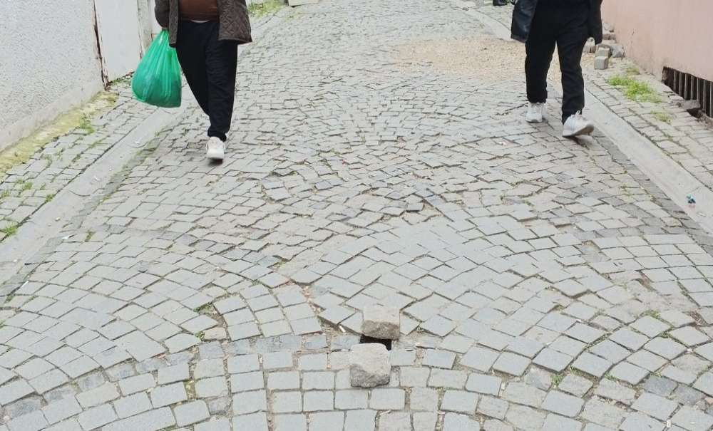 Yolun Delinmesi Tepki Çekiyor