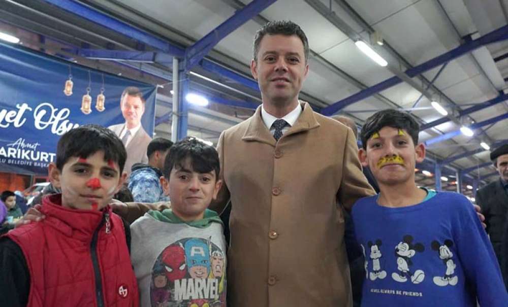 Başkan Sarıkurt Seçim Çalışmalarını Gece Gündüz Sürdürüyor