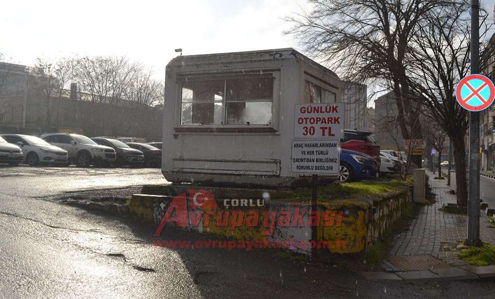 Aydınlatması Bir Türlü Yapılamadı!