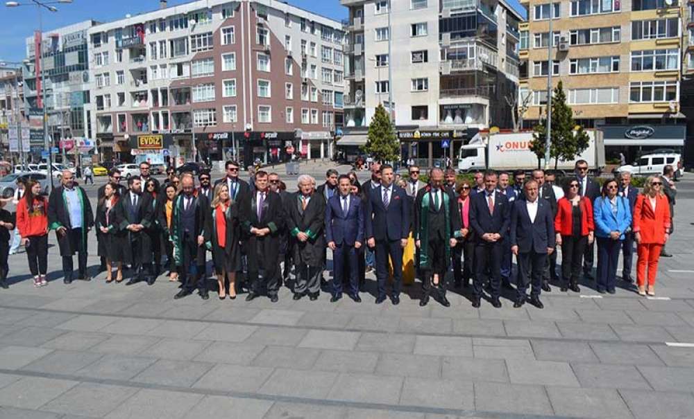 5 Nisan Avukatlar Günü Kutlandı