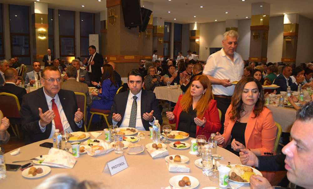 Höh, Soydaşlarımızdan Destek İstedi