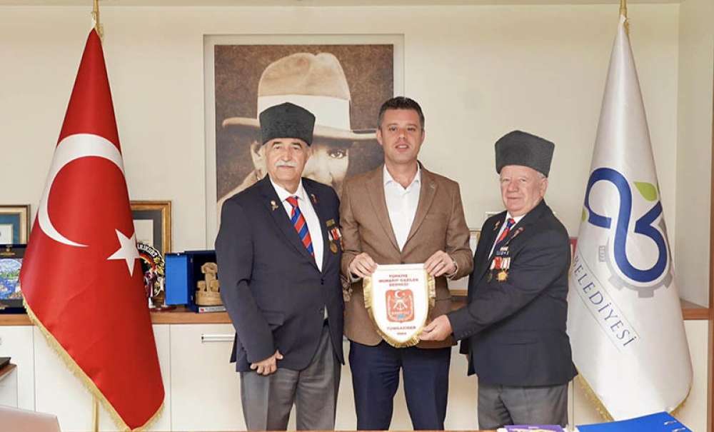 Gaziler, Başkan Sarıkurt'u Ziyaret Etti