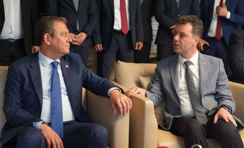 Chp Lideri Özel Ziyaretlerde Bulundu