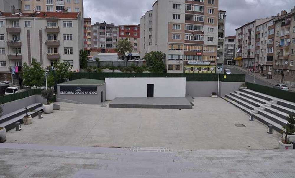 Çardaklı Çeşme Sahnesi'ne Bakım Yapıldı