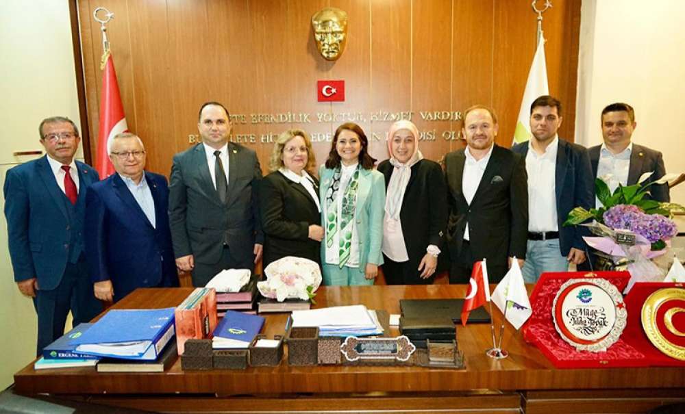 Başkan Topak, Çorlu Esnaf Odası Başkanlarıyla Buluştu