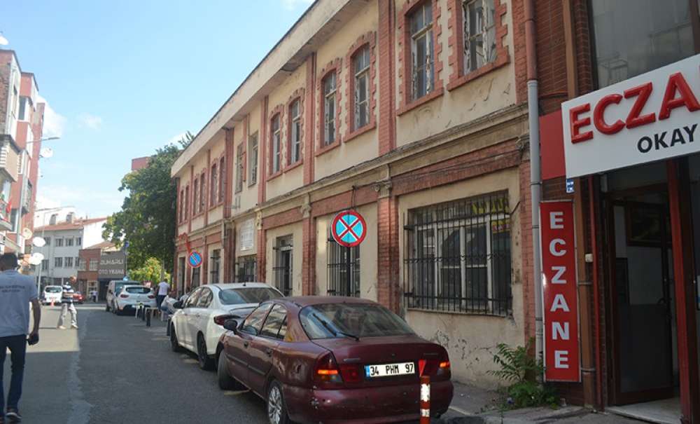 Proje Fes Edi̇li̇nce Bi̇na Yi̇ne Atil Kaldi