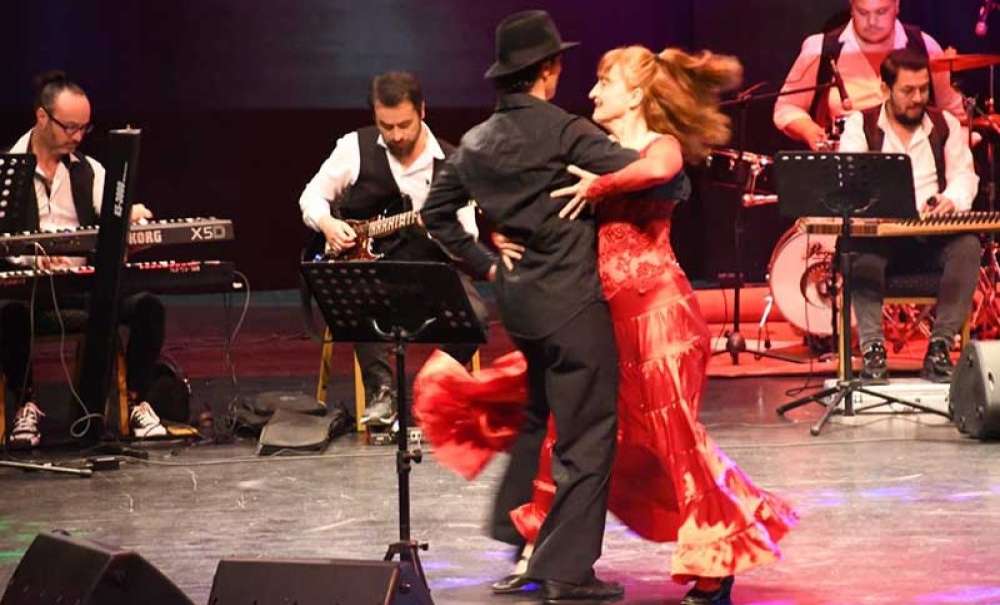 Ayışığı Sanat Topluluğundan Müzik Ziyafeti