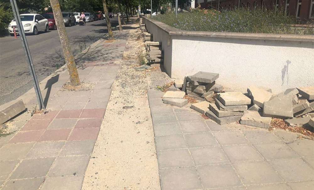 Kaymakamlık Binasının Etrafında İstenmeyen Görüntüler
