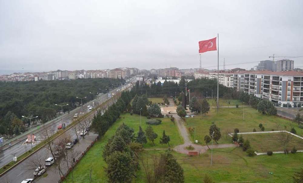 Yağmur Yine Çorlu'yu Es Geçti