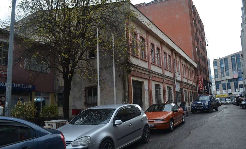 Tarihi Bina Yine Atıl Bekliyor!