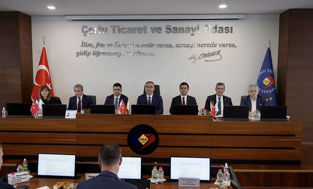 Vali Soytürk, Çorlu'da Toplantı Yaptı