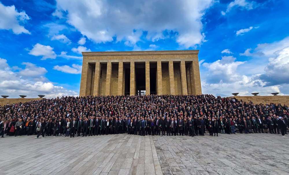 Yüzlerce Avukat Ankara'da Buluştu